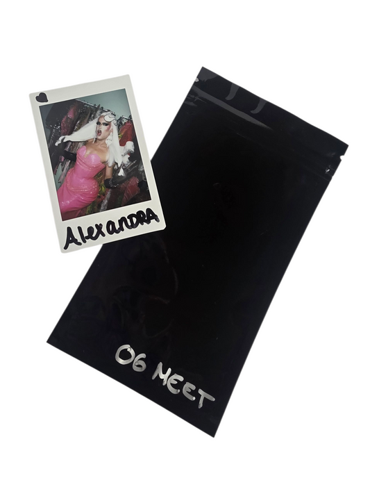 POLAROID MEET 06