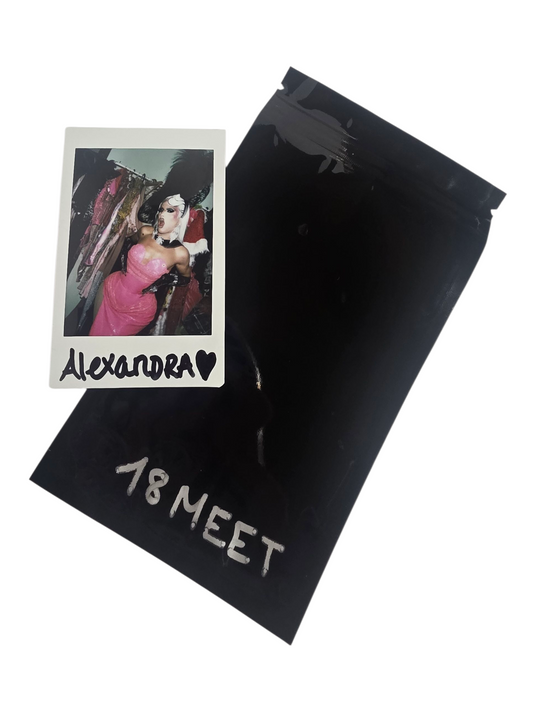 POLAROID MEET 18